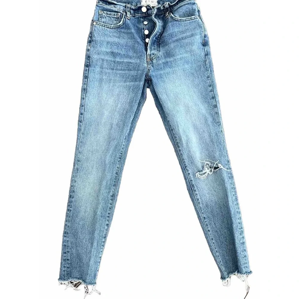 Free People We the Free Sz 26 High Rise Distressed Straight Ankle Jeans